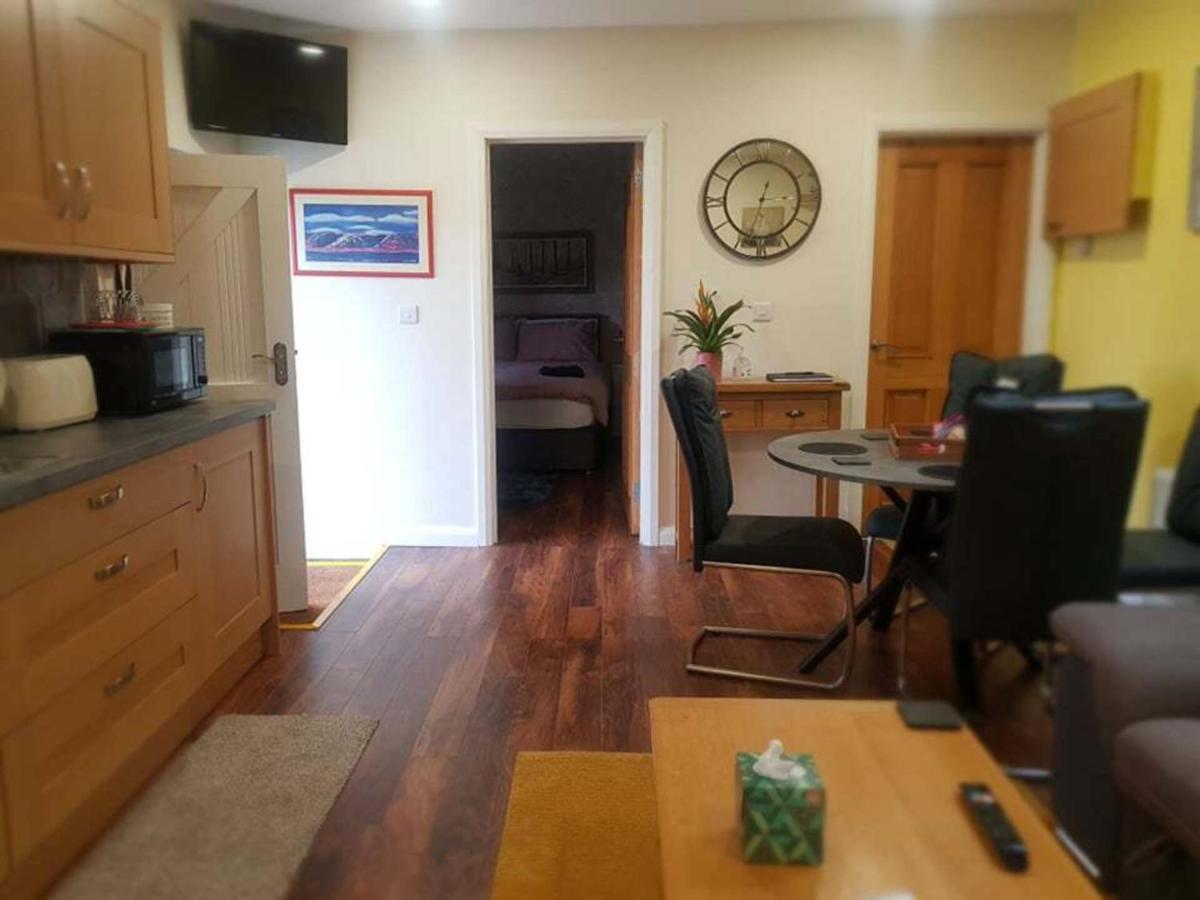 The Musical Ceol Cottage 1-Bedroom - Sleeps Four Ballynahinch Kültér fotó