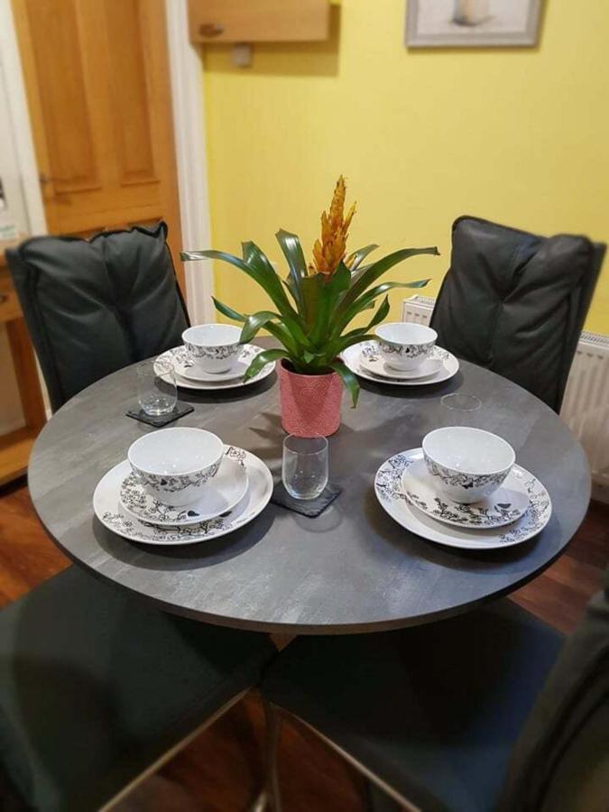 The Musical Ceol Cottage 1-Bedroom - Sleeps Four Ballynahinch Kültér fotó